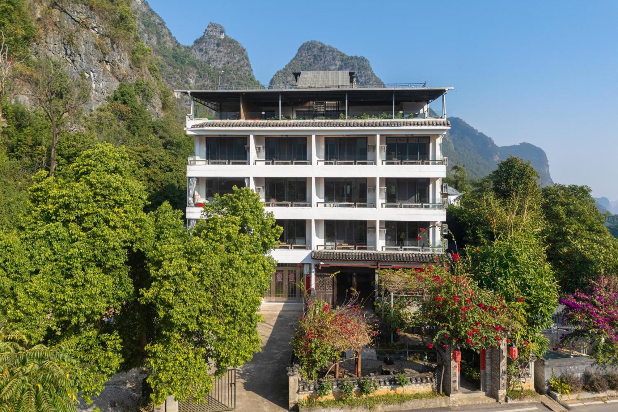 Leisure Courtyard Hotel Yangshuo-Free Shuttle Bus To Yangshuo Station Stay 2 Nights One Way Exteriör bild