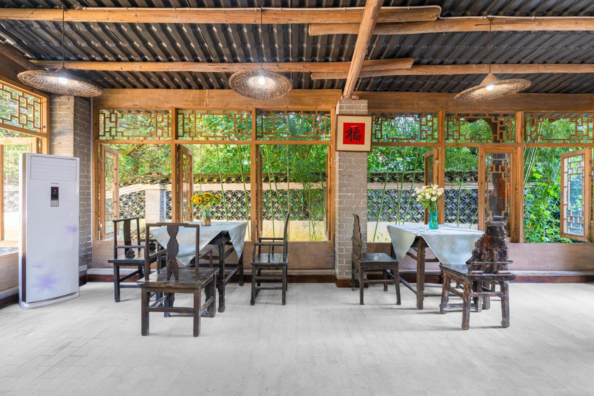 Leisure Courtyard Hotel Yangshuo-Free Shuttle Bus To Yangshuo Station Stay 2 Nights One Way Exteriör bild